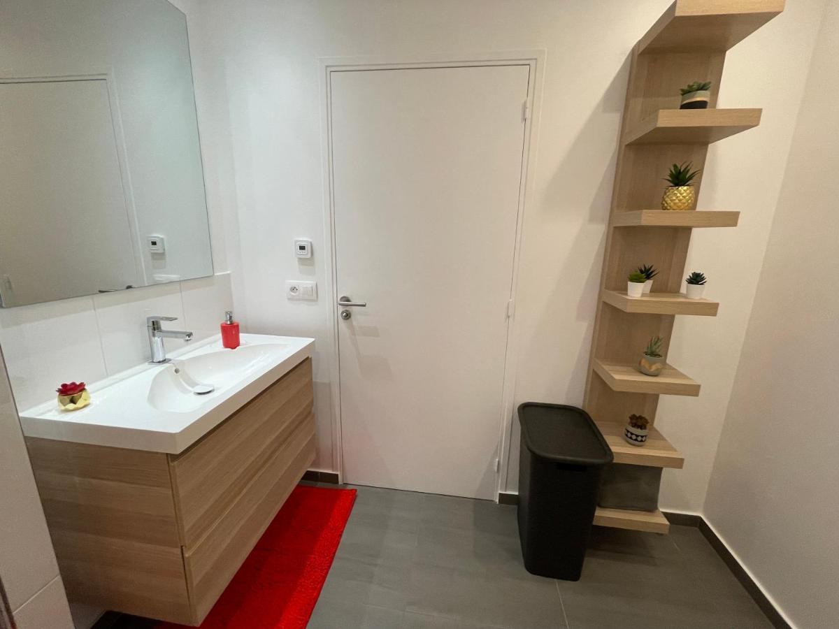 Gold Cocoon T3 74M2 Proche Centre Ville Villejust ภายนอก รูปภาพ