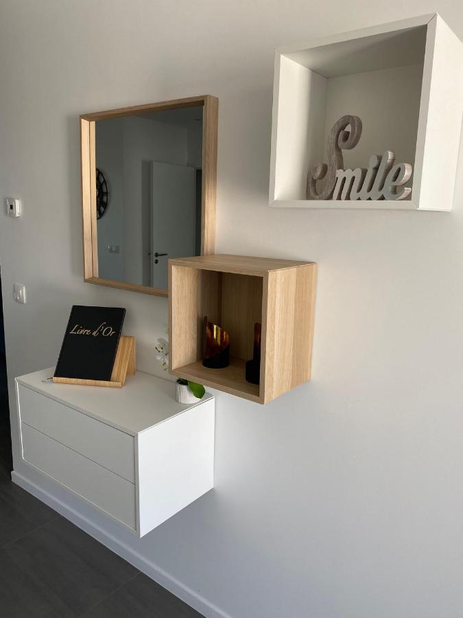 Gold Cocoon T3 74M2 Proche Centre Ville Villejust ภายนอก รูปภาพ